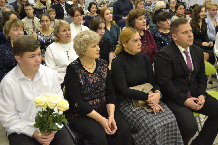 Вручение премий одарённым детям-11.jpg