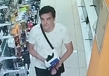 В Иванове молодой мужчина пытался ограбить магазин техники