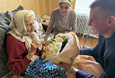 �������� 100-����� ��������� ���� �� ���������� ������� ����� ������