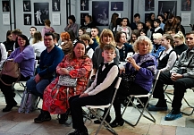 В Иванове в Год педагога и наставника открыли уникальную фотовыставку 