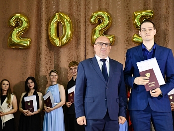 � ������� ������� ����������� �������� ������� � ������ � ������