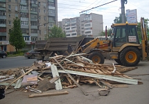 На улице Богдана Хмельницкого в Иванове демонтировали остановочный павильон