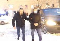 В сеть попало видео задержания замначальника ивановского депздрава Алексея Буянкина